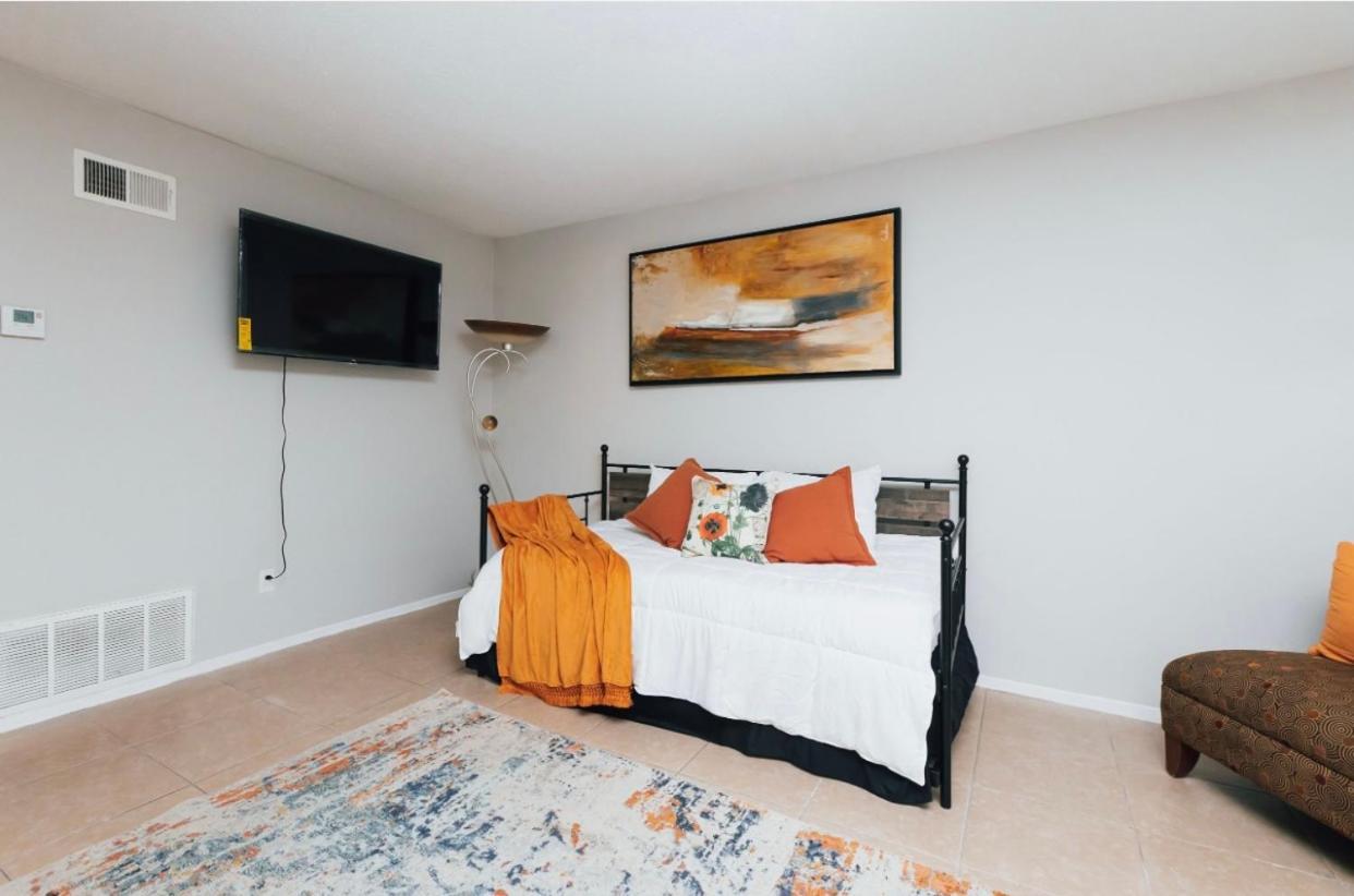 Enticing 1Br Apartment In The Heart Of The Heights Houston Buitenkant foto